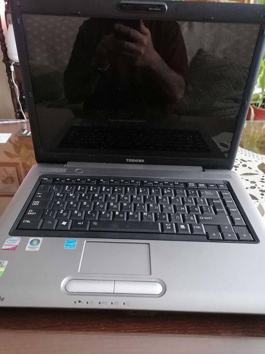 лаптоп Toshiba Satellite Pro A300 за части