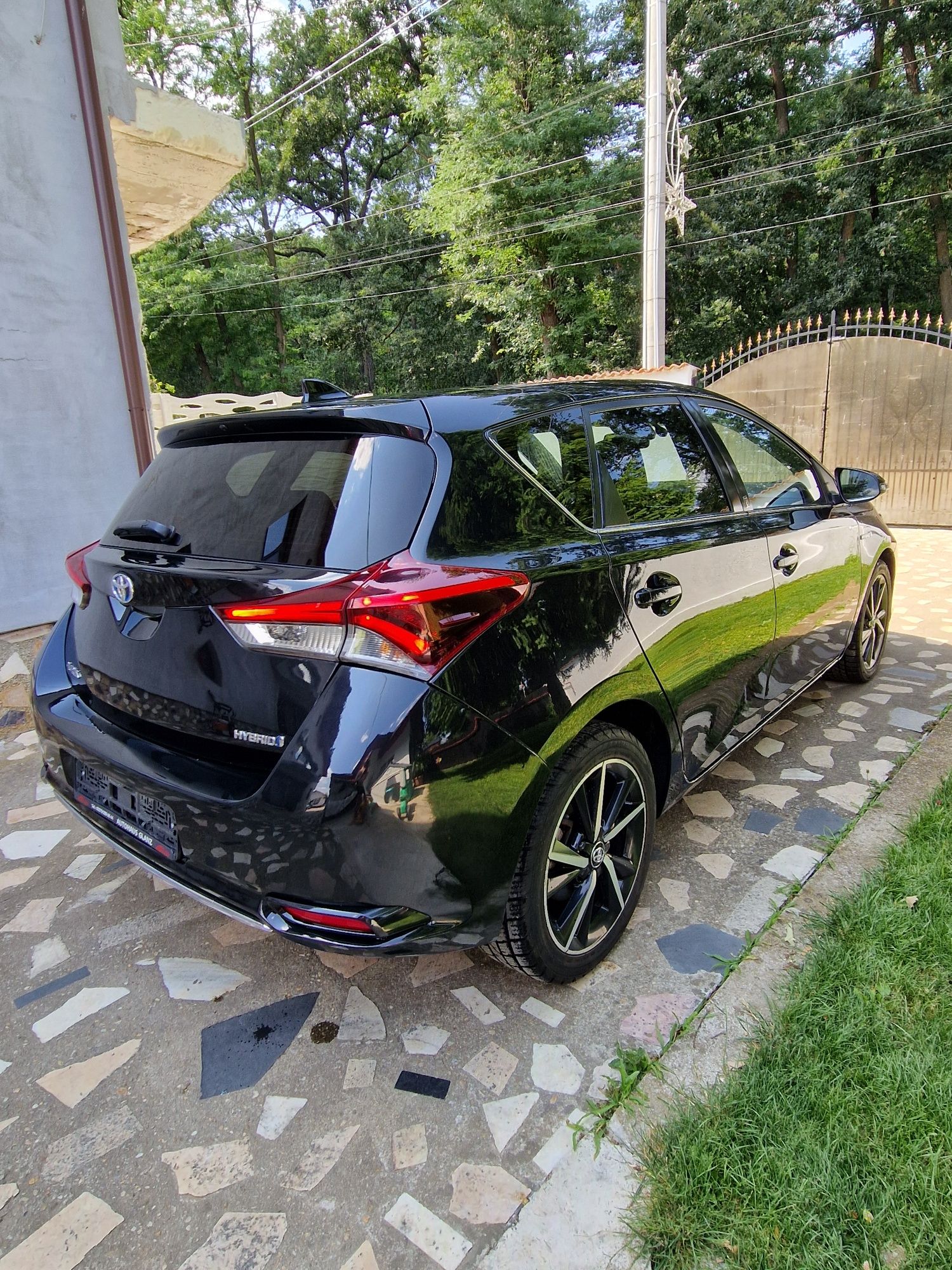 Toyota Auris 1.8 HYBRID
