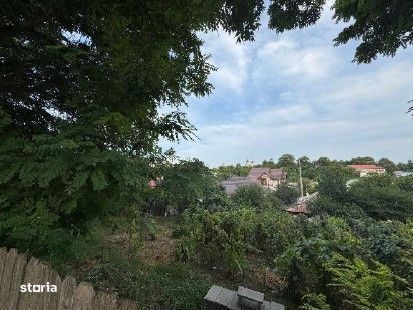 Casa si teren cota parte 1/3, Ivanesti, ID: R2759090