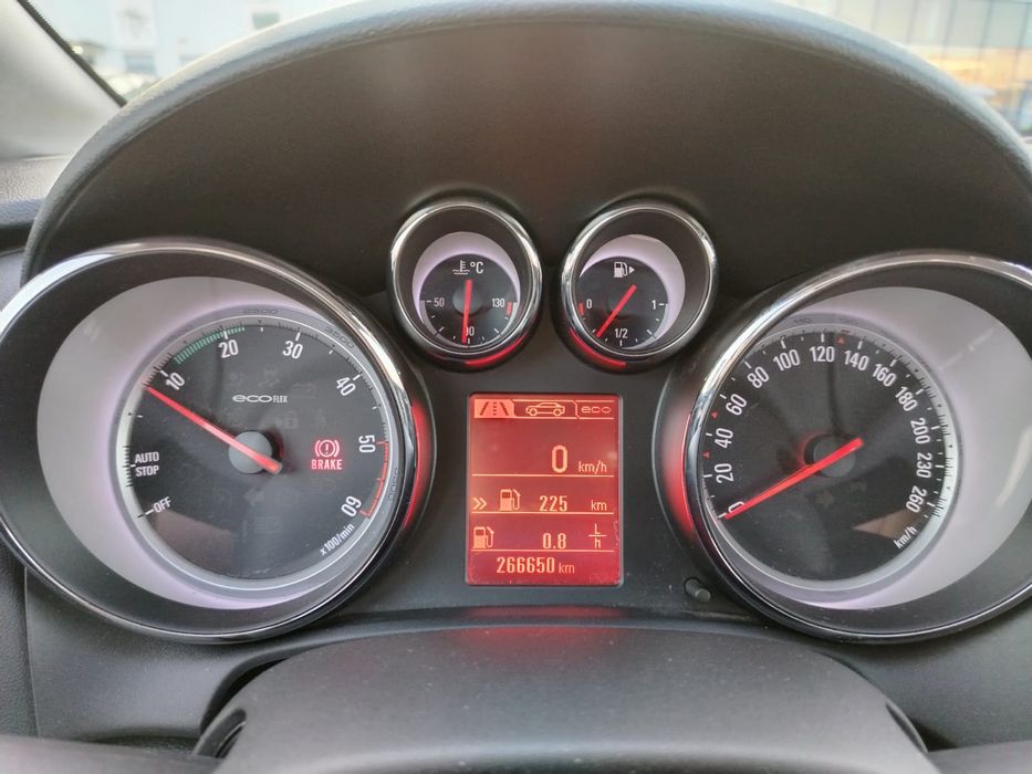 Opel Astra J 1.7 CDTI 110 CP-An 2013 - Euro 5- Negru Metalizat