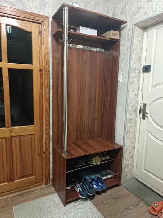 Шкаф верхный одежды и  обуви