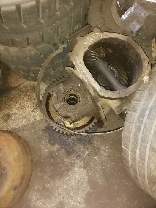 Продам редуктор на автомобиль Урал