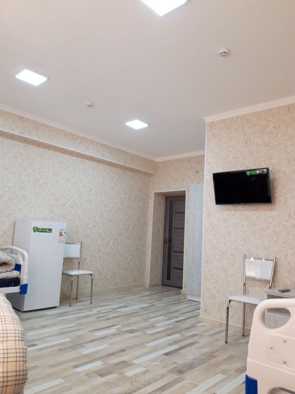 Тайёр клиника ижарага берилади — 400 м², 10та хона