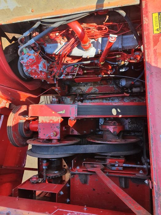 Dezmembram combina Case IH 1640