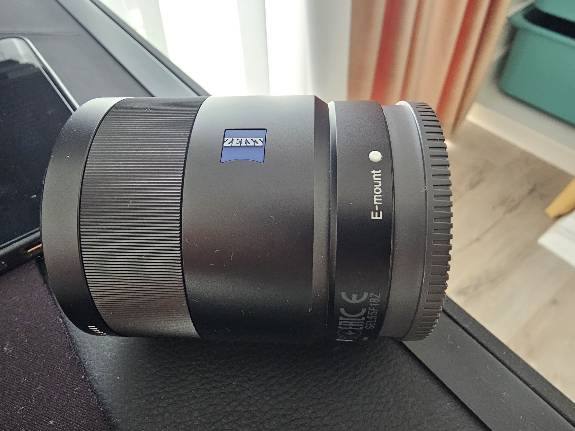 Obiectiv Sony/Zeiss SEL-55F18Z