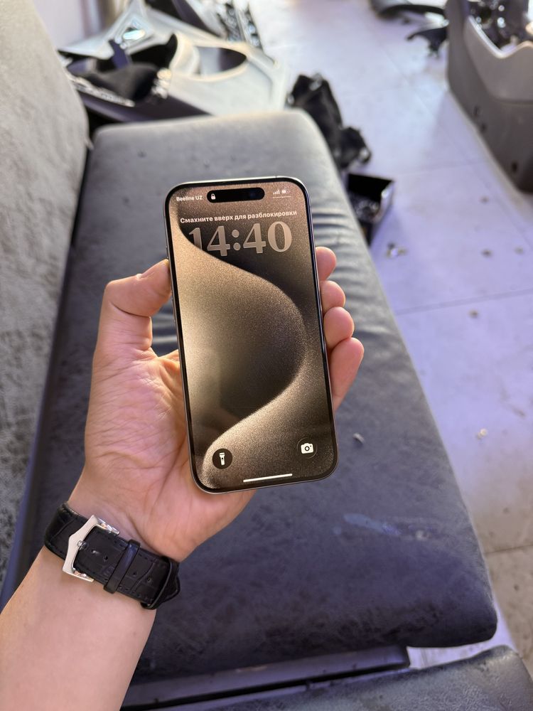 iPhone 15pro Esim
