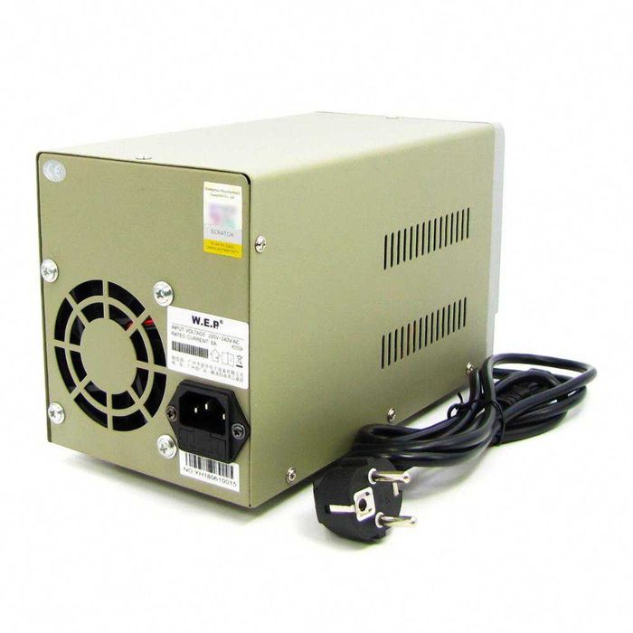 Захранващ блок WEP PS-305D-II 30V 5A с превключвател Hi (A)/Lo (mA).