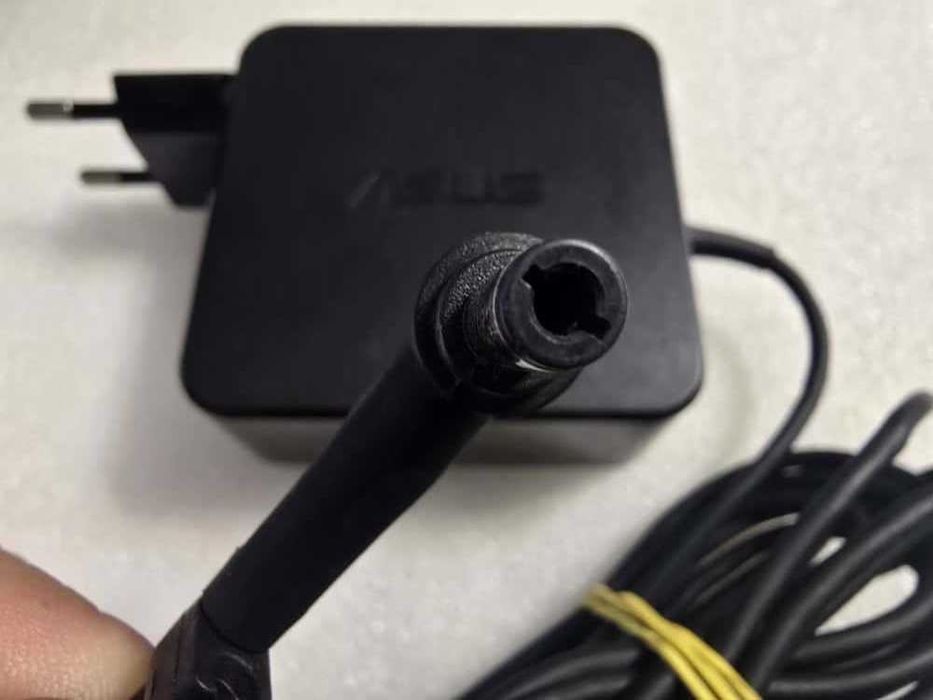 Incarcator laptop Asus 19V 3.42A 65W mufa: 5.5mm x 2.5mm :AD887020