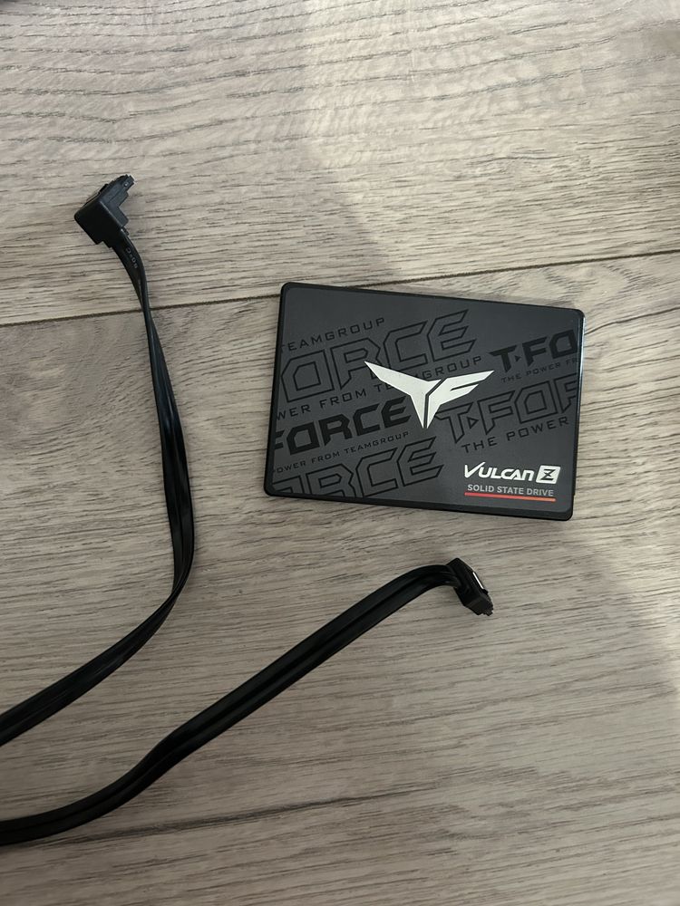 SSD дискове TEAMGROUP 1TB и 512GB