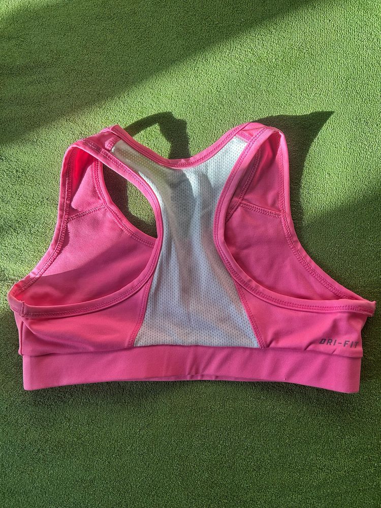 Детско бюстие Nike