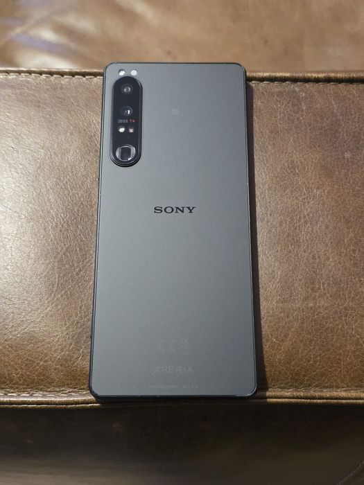 Sony Xperia 1 IV