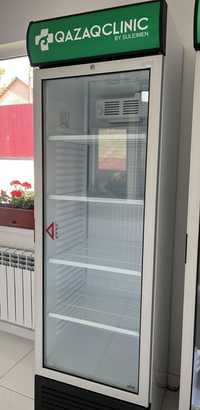 Продам витрины холодильник LG