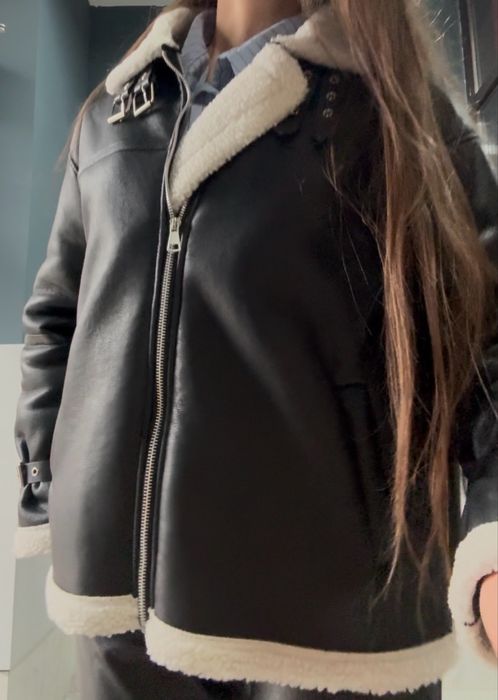 Дубленка очень темлая  на зиму