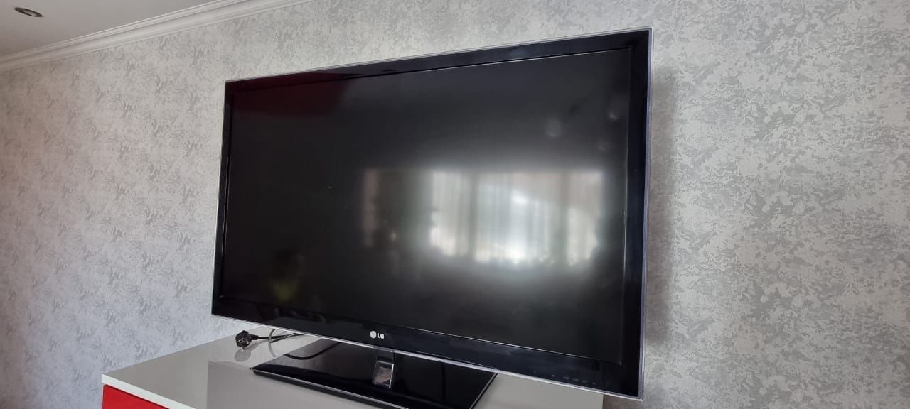 Телевизор LG -  3d.