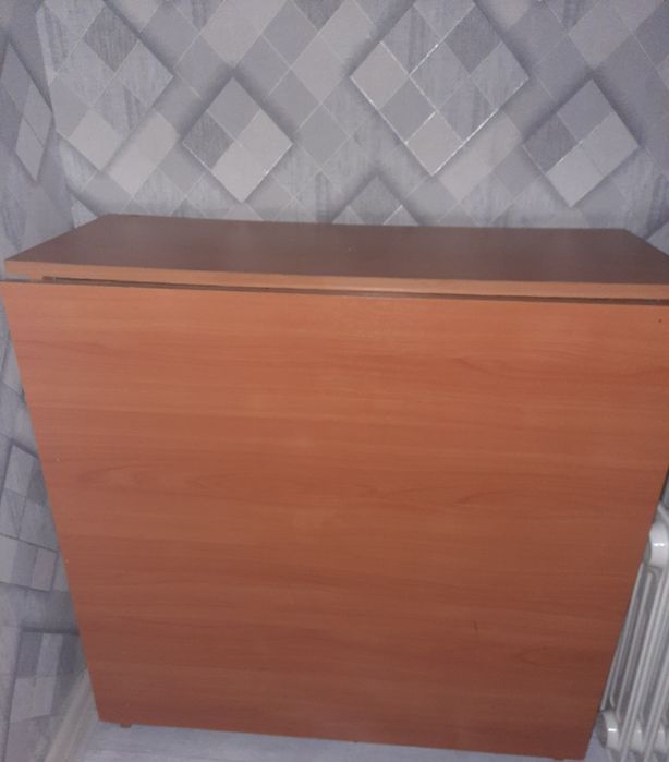 Продам раскладной стол 5000тг