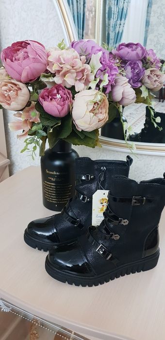 Демисезонные детские сапоги