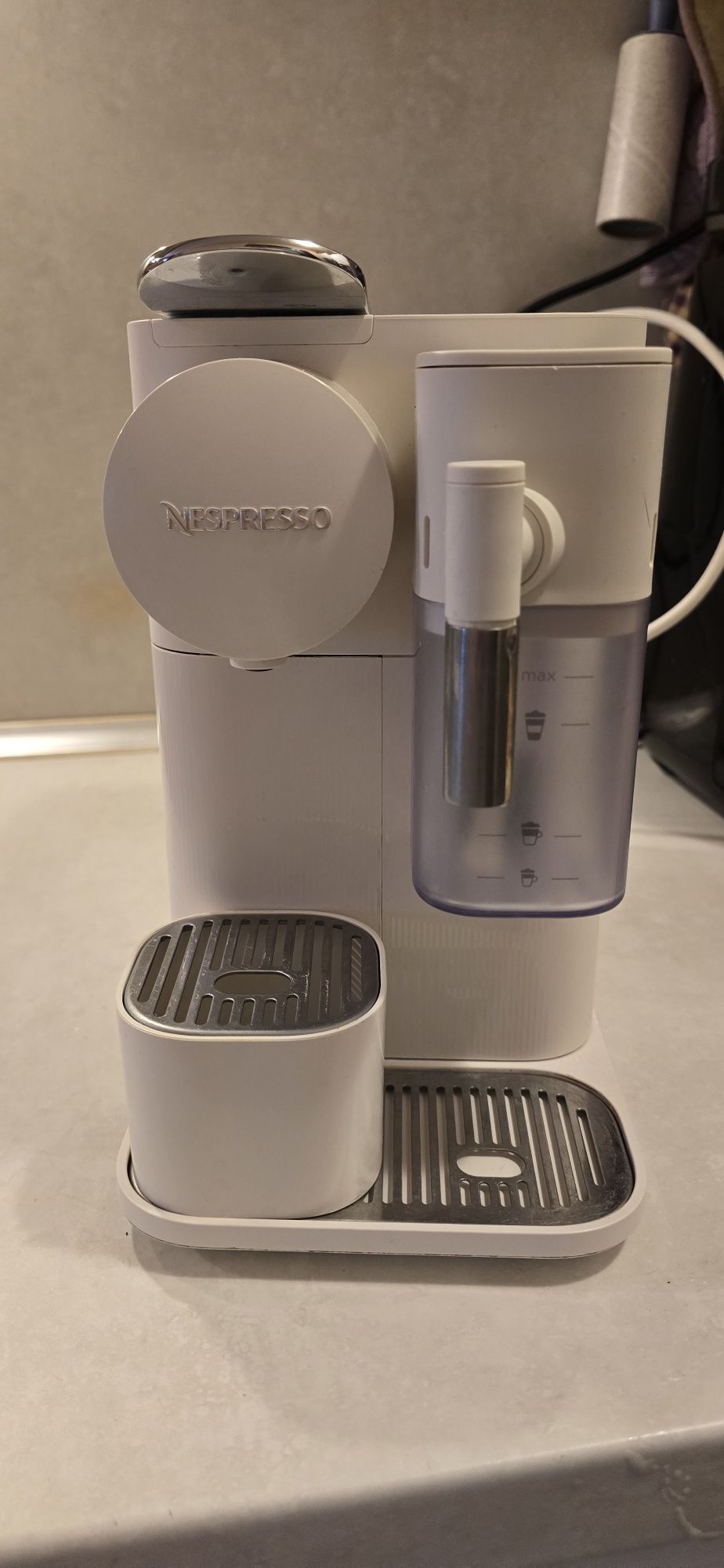 Nespresso lattissima one