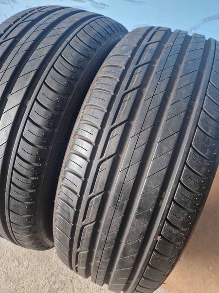 2 Bridgestone R18 215/50/ летни гуми 
DOT 2119