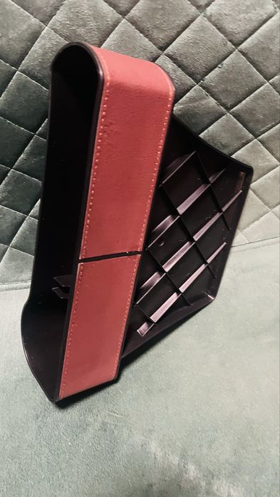 suport piele auto telefon si organizator masina, brat scaun