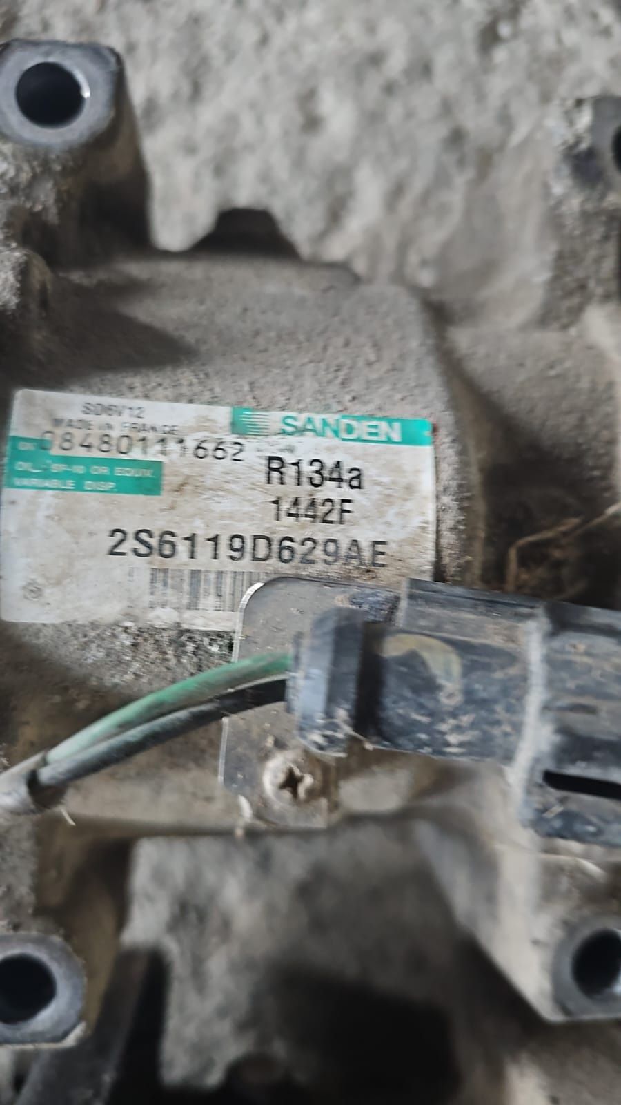 Compresor AC clima Ford Fiesta 1.4 diesel 2S6119D629AE