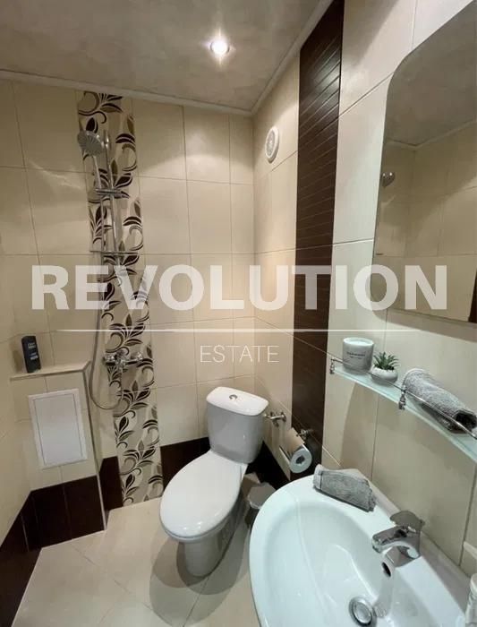 Дава се под наем Тристаен апартамент в Варна, Базар Левски - 65 кв.м за 498.27 € - Снимка #5