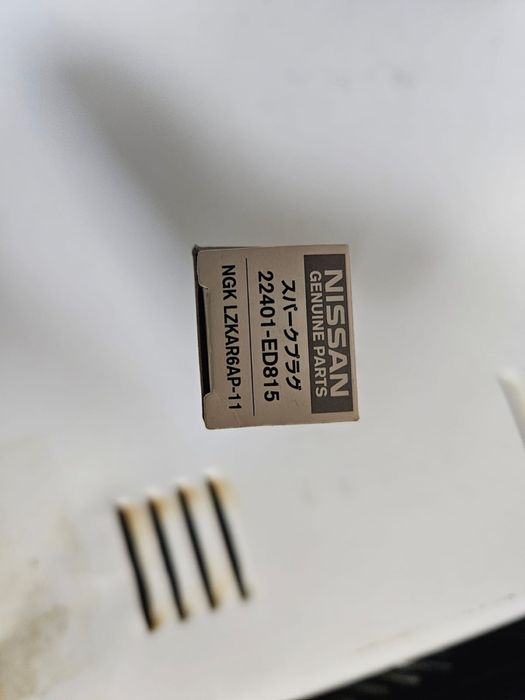 Продам свечи NISSAN