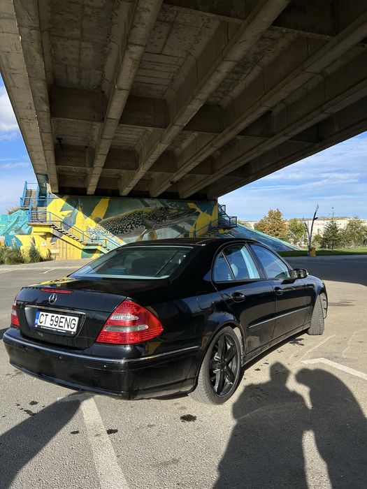 Vand/Schimb Mercedes E320CDI Avangarde!