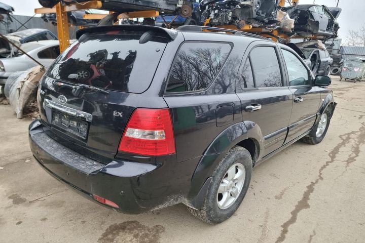 Diferential grup spate Set amortizoare fata Kia Sorento 4X4 motor 2.5crdi  dezmembrez