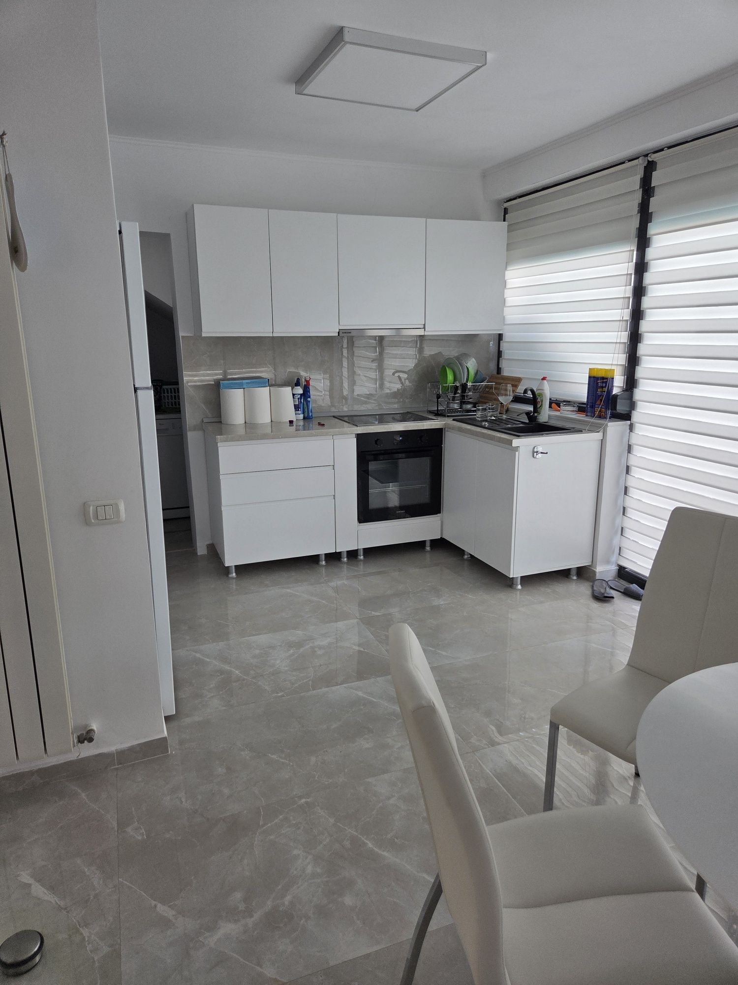Vând casa 180 mp piscina calugareni giurgiu