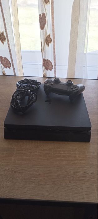 Vand ps 4 slim  Stare buna