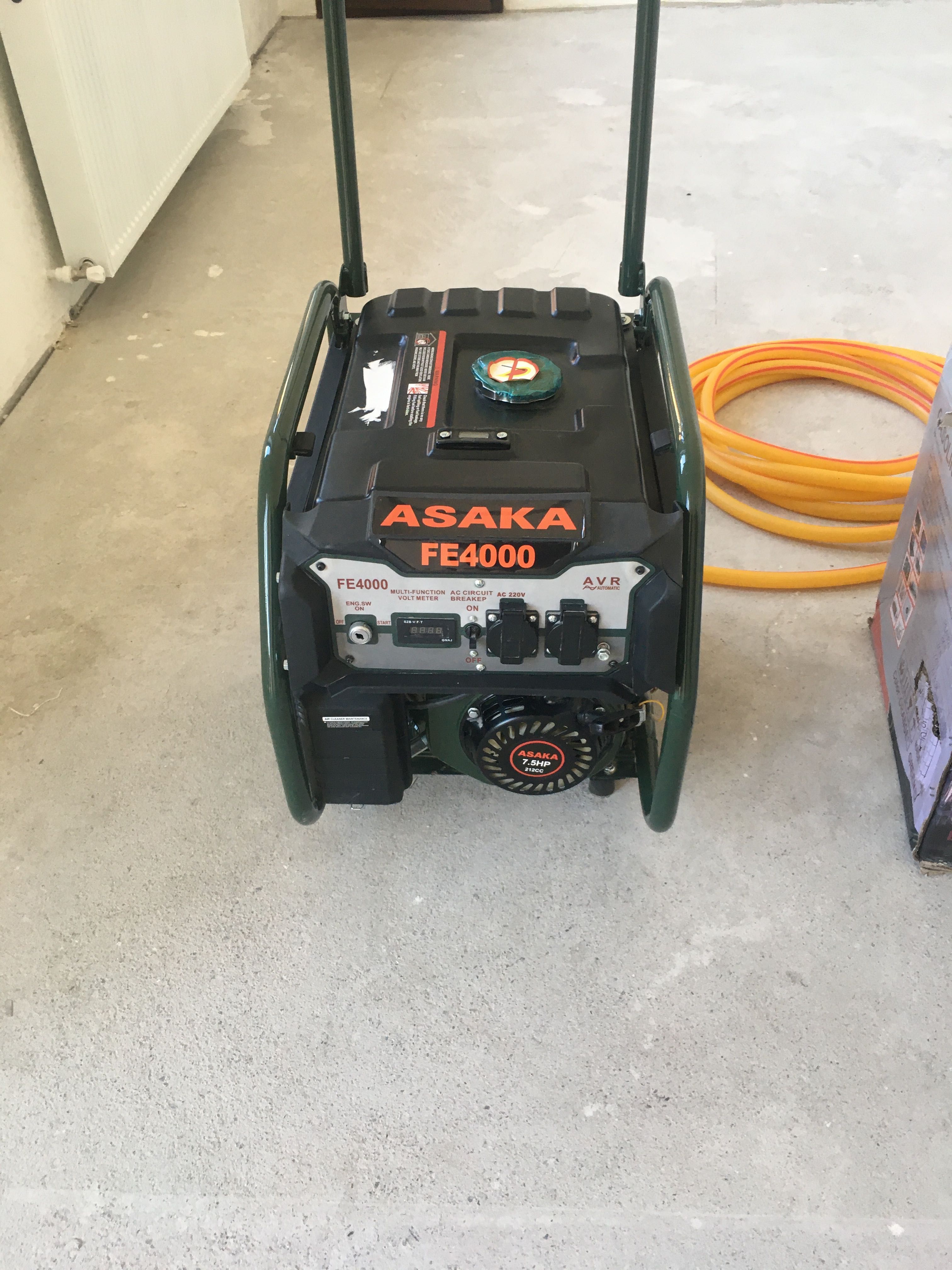 Generator 4 kw asaka