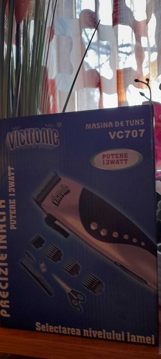 Masina tuns electrica