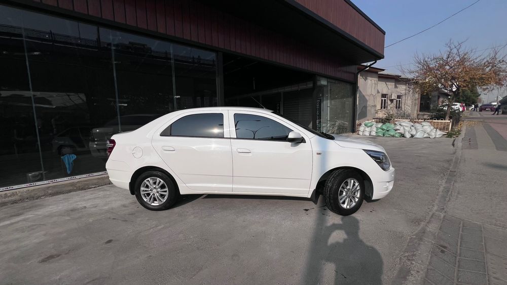 Продаю автомобиль