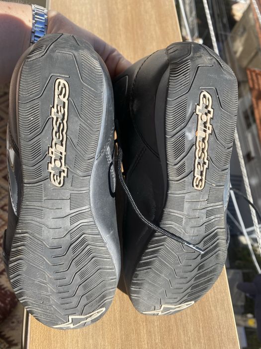 Дамски мото обувки