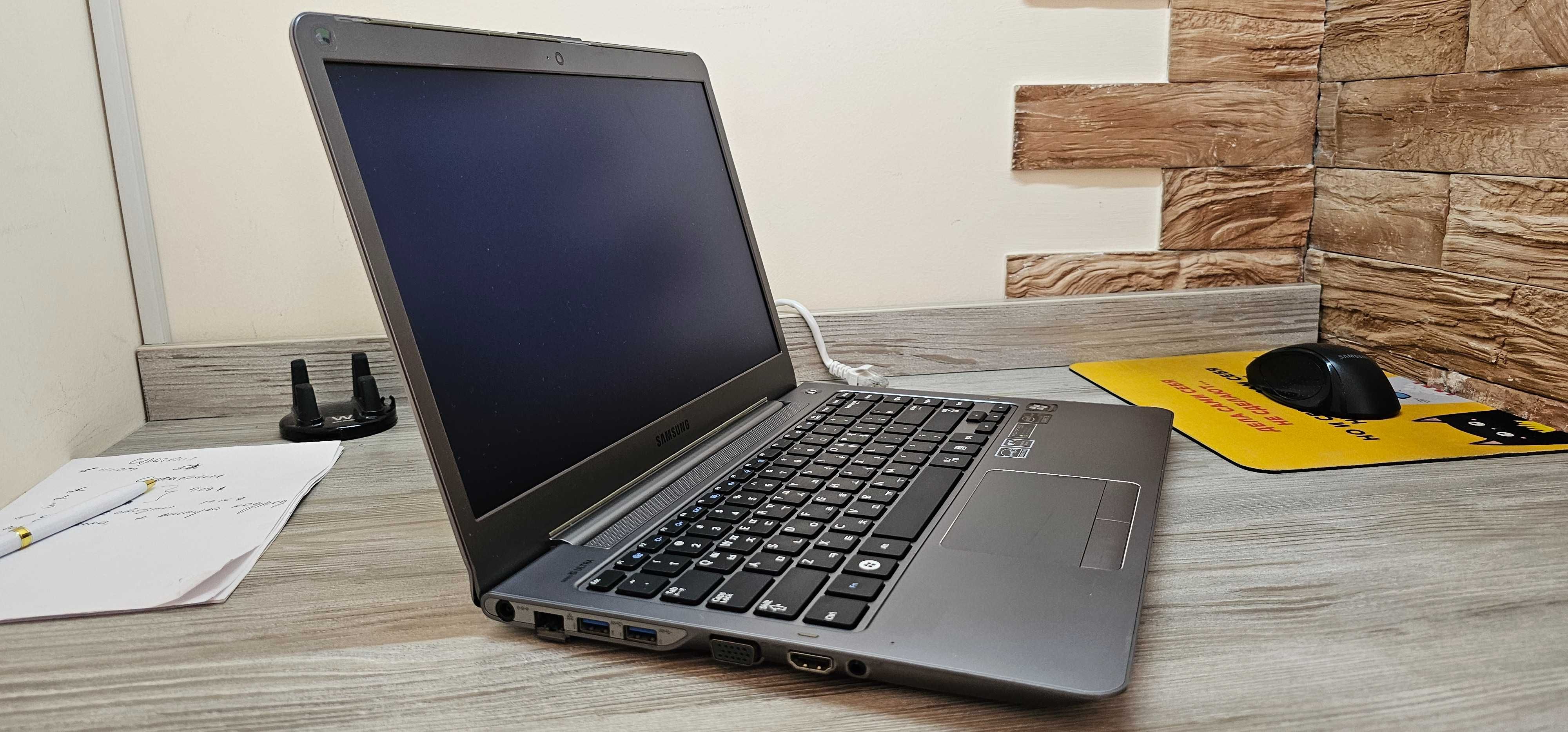 Samsung Ultra intel core i5