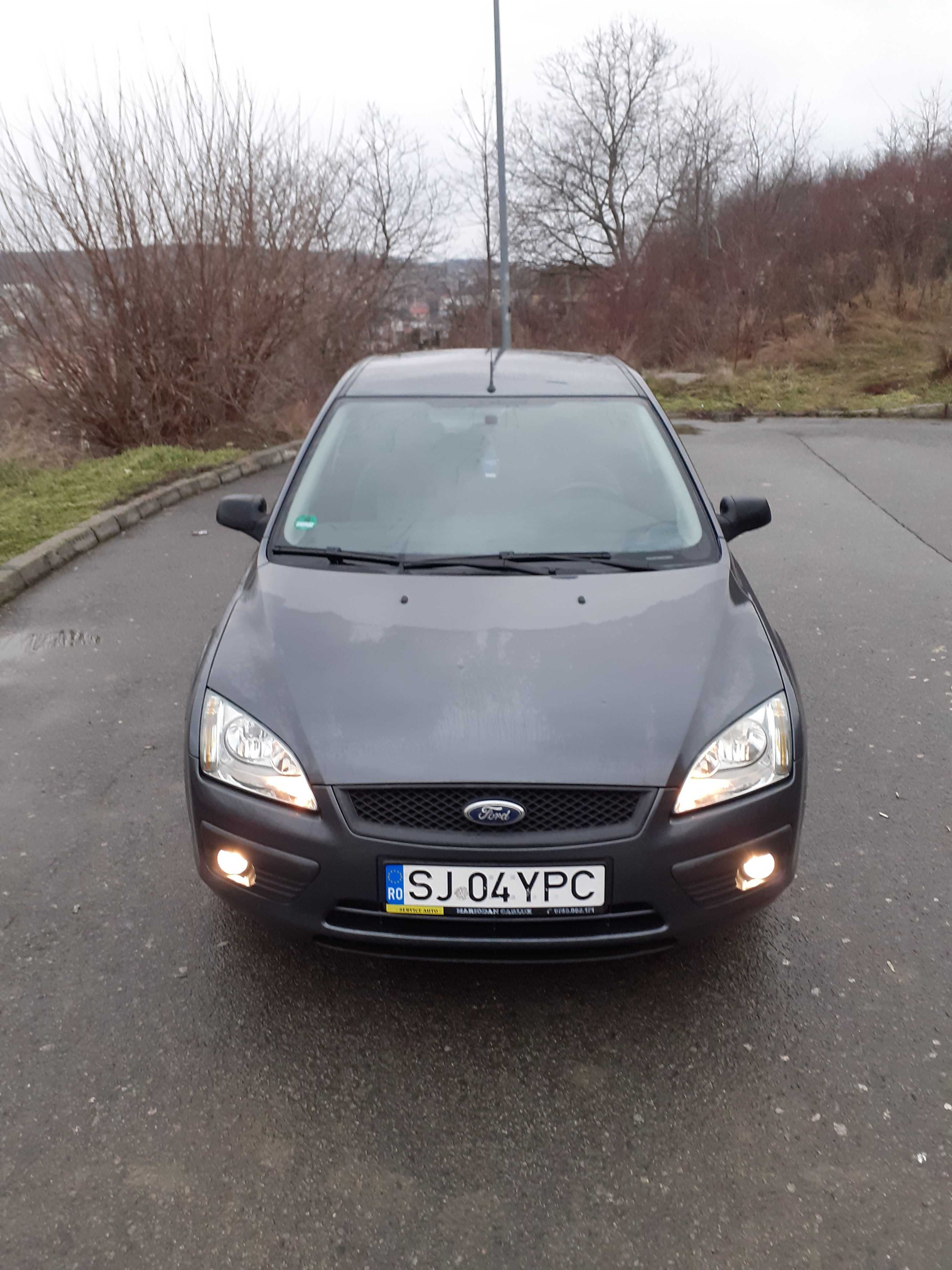 Ford Focus 1600 cm3 benzina an 2005