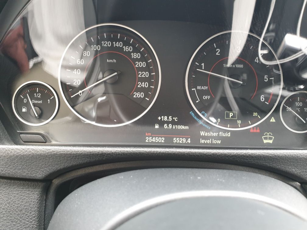 BMW 320D XDRIVE ,2015, pachet M, 12.899 € ,negociabil