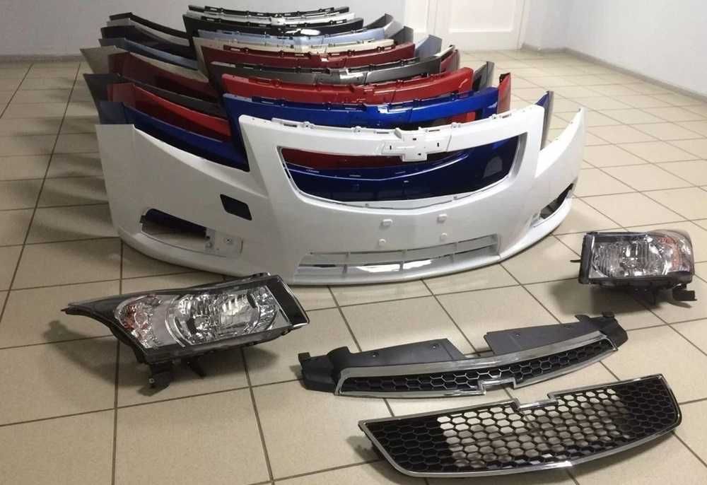 бампер передний Chevrolet Cruze в цвет