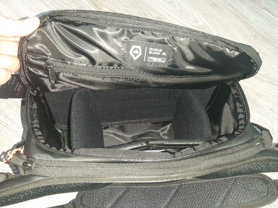 Geanta foto WANDRD ROGUE neagra 9 litri