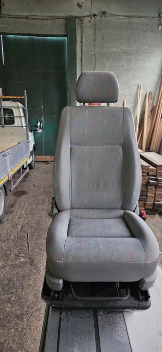 Седалка VW Transporter T5