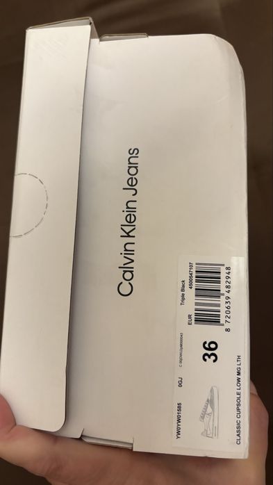 Сникърси/спорни обувки Calvin Klein р-р 36