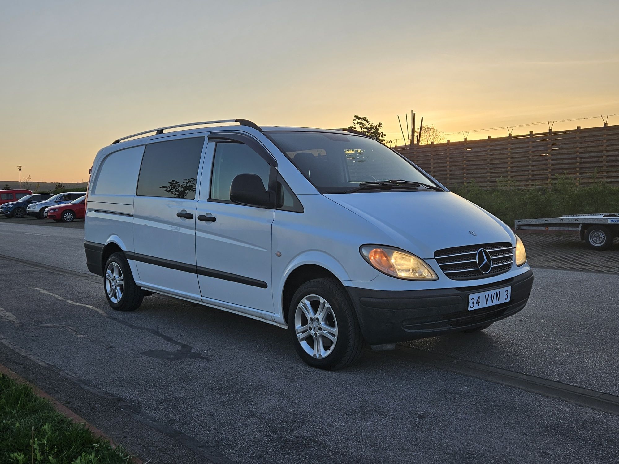 Mercedes vito 6 locuri 2009 model lung