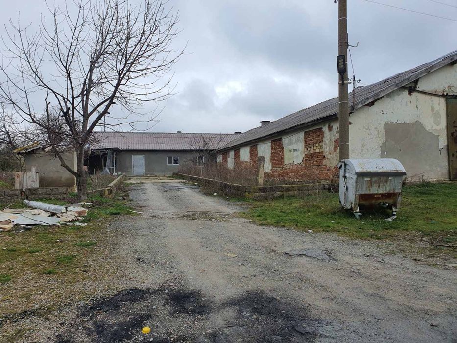 Продава ФЕЦ Соларен парк