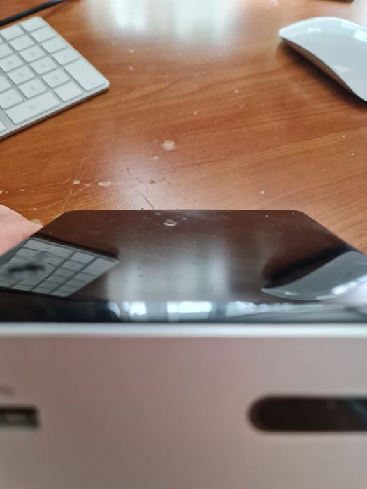 Vad NUC Intel, 4GB RAM, 200GB HDD + HDD extern pt. backup de 500GB.