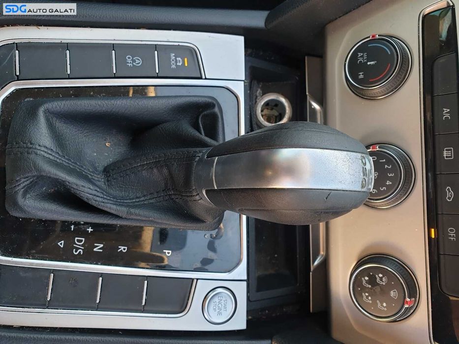 Nuca cu Manson Piele Maneta Schimbator Viteze Cutie Automata DSG Volkswagen Passat B8 2014 - 2023 [C3953]