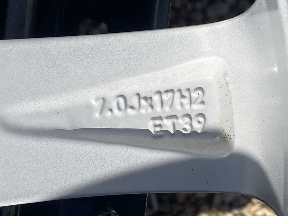 17 цола 5 х 112 мм Фолксваген VW Шаран Тигуан Пасат , Голф , Туаран