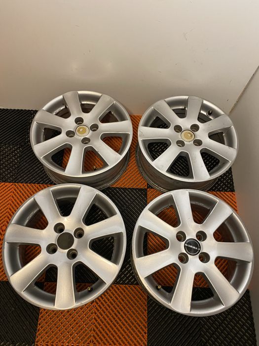 Jante aluminiu 4x100 Dacia Logan , Sandero , Dokker , Clio pe 15