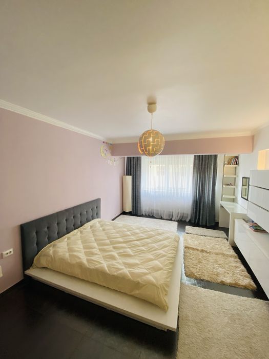 Inchiriez Apartament zona Tomis Nord Constanta