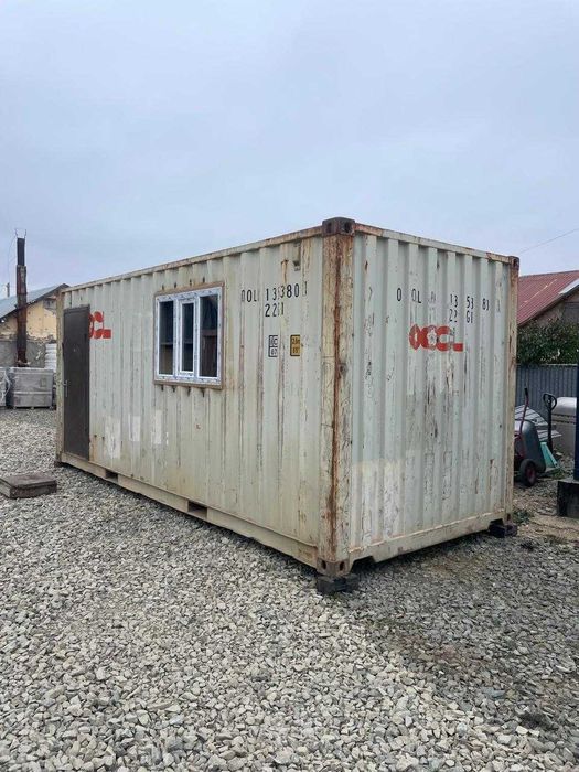 продам контейнер утепленный  20 тоник