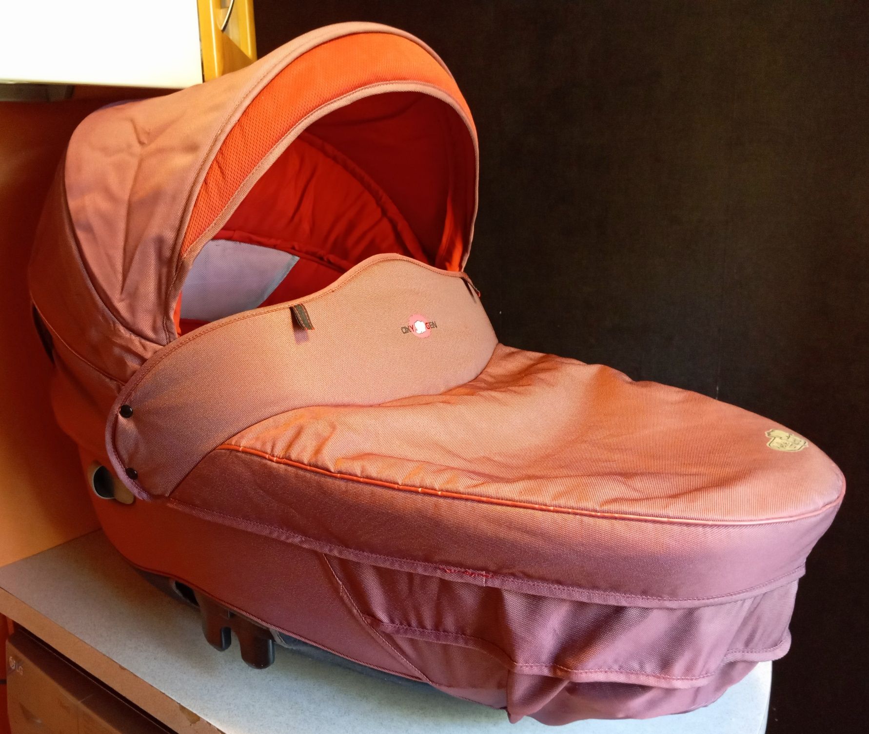 Люлька коляски Bebe Confort Windoo, продаю.
